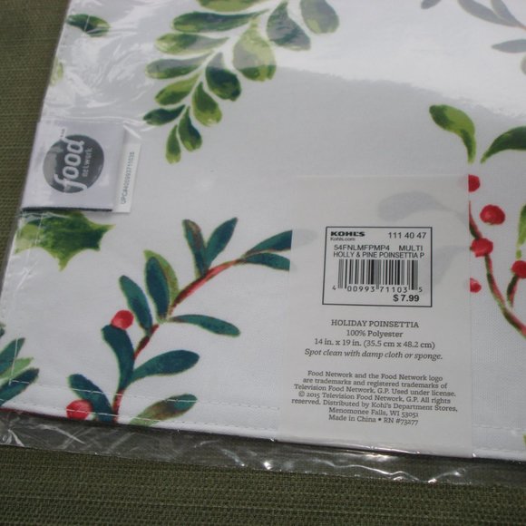 Food Network SET of 4 FABRIC PLACEMATS White Christmas Holly & Pine Poinsettia - Picture 7 of 11